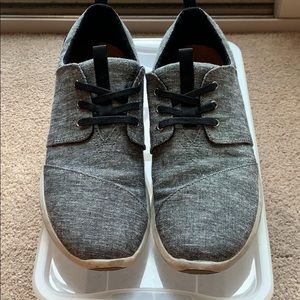 Make an offer! Toms black/gray/white lace ups